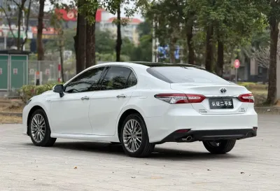 Toyota Camry, 2018