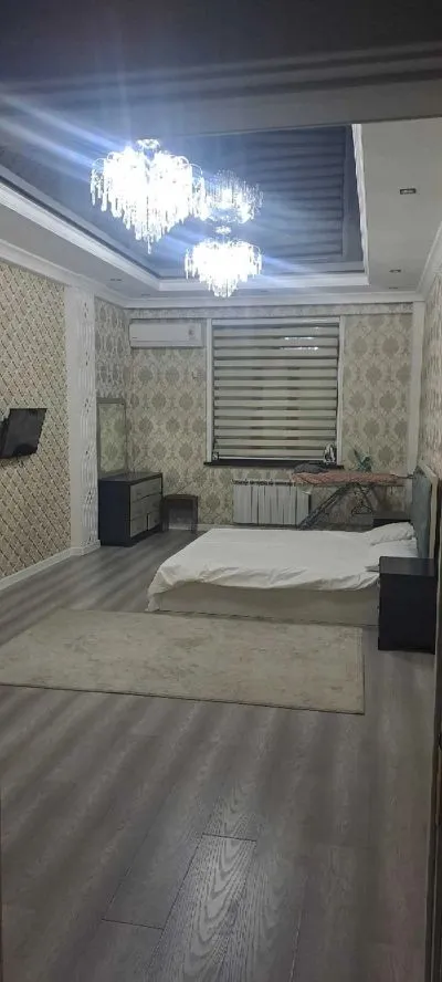 5-комн. квартира, 16 этаж, 200м², дом печати, доми пайкари таможенный