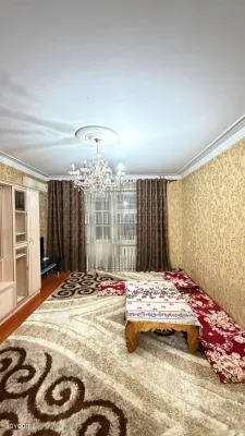 4-комн. квартира, 3 этаж, 80м², сино