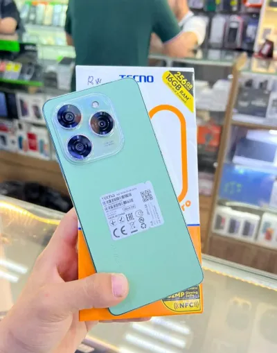 Tecno Spark 20 256 gb