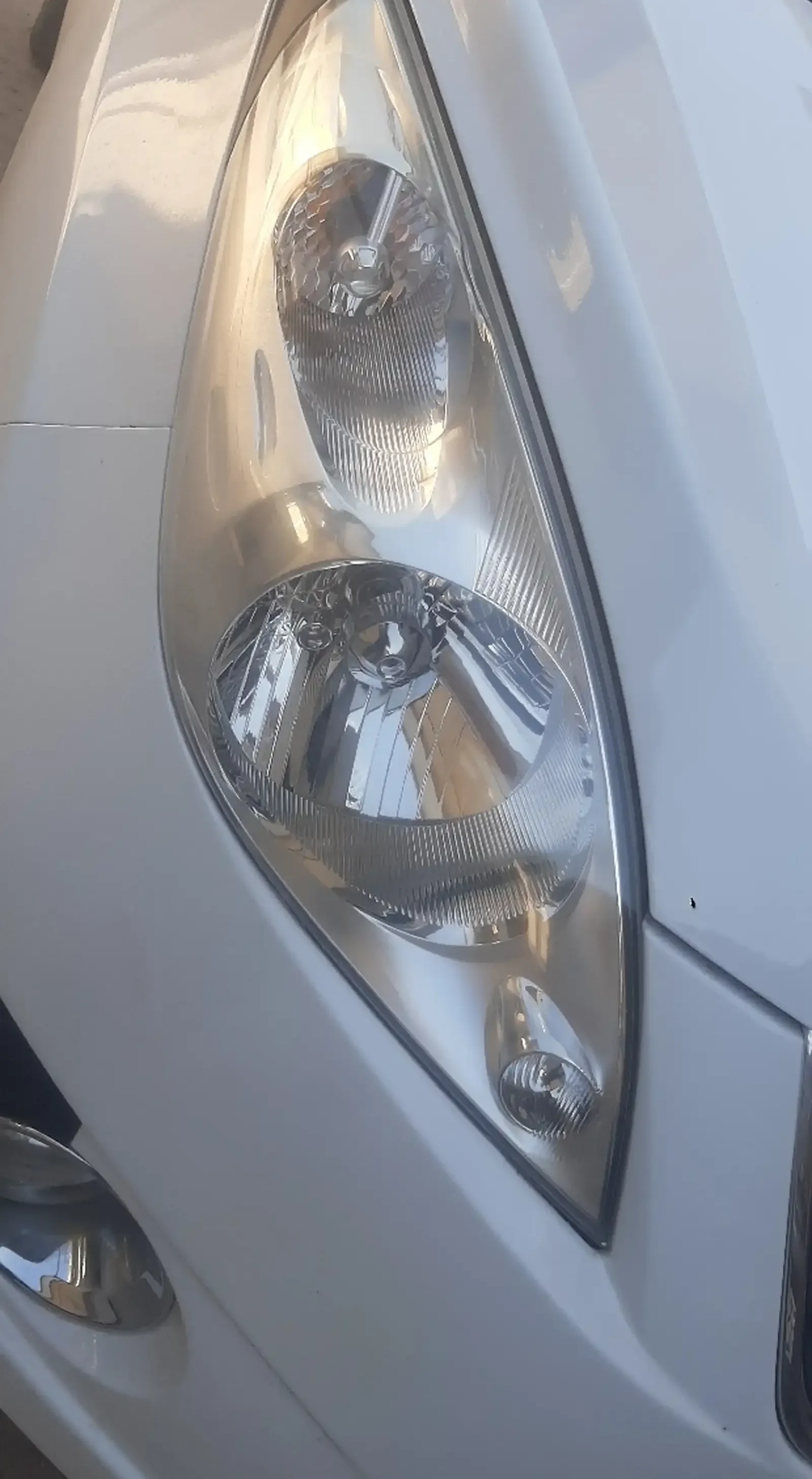 Фара от Chevrolet Spark 2010-