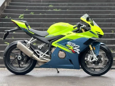 Мотоцикл Kove500rr — миниатюра 7