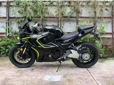 Мотоцикл Dugati 400 rr 2024 — миниатюра 2