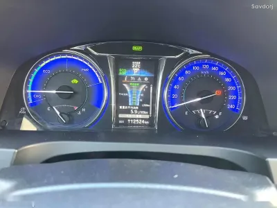 Toyota Camry, 2016