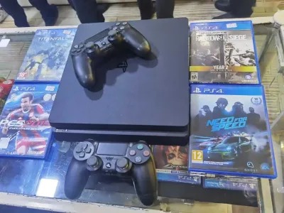 Игровая приставка Sony Playstation 4 slim — миниатюра 2