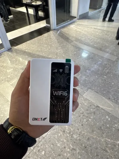 Беспроводной PowerBank Wi-Fi Роутер Карманный 4G LTE — миниатюра 2