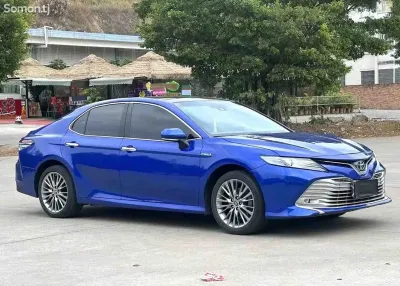 Toyota Camry, 2018