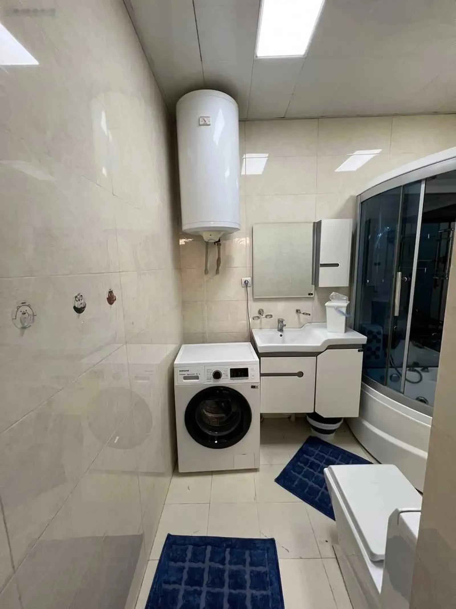 3-комн. квартира, 3 этаж, 180м², дом печать