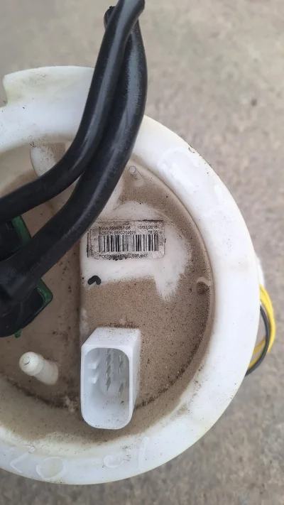 Топливный насос BMW