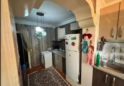 4-комн. квартира, 3 этаж, 95м², Сино