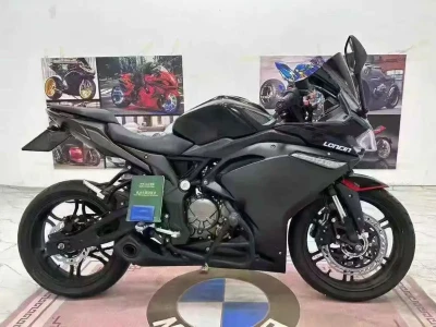 Мотоцикл Kawasaki 300 cc — миниатюра 1