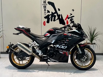 Мотоцикл Ducati 400 cc — миниатюра 3
