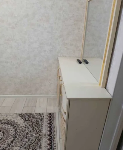 2-к квартира, 4 этаж, 80 м² — миниатюра 3