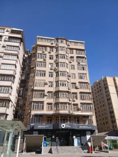 2-комн. квартира, 2 этаж, 63 м², Сино 102 доми Эмин Сармоя