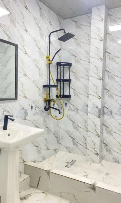 2-комн. квартира, 3 этаж, 60 м², 102 мкр, ориентир Куртобхонаи Нур пешина