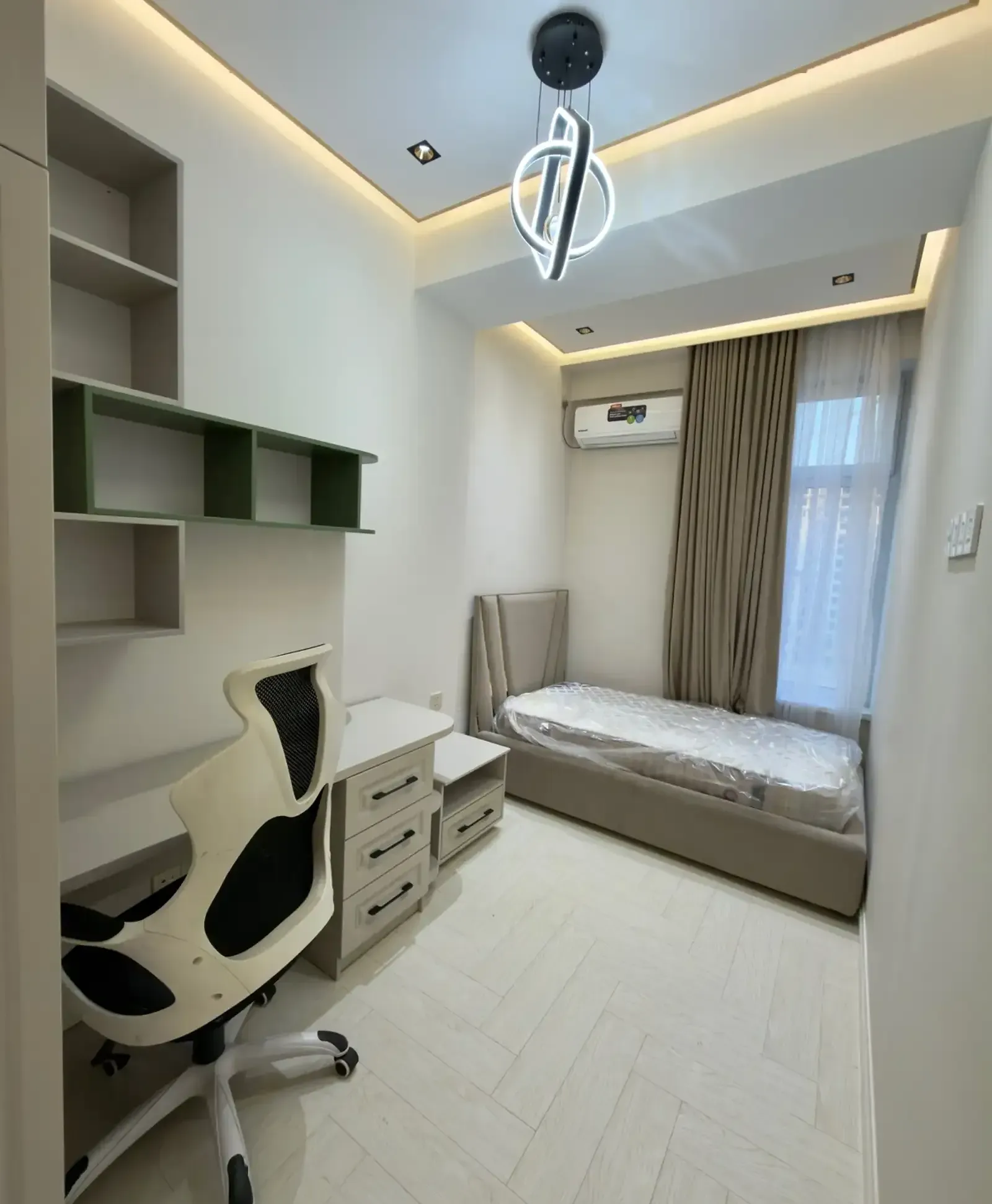 3-комн. квартира, 9 этаж, 100м², Овир/Грандь Отель