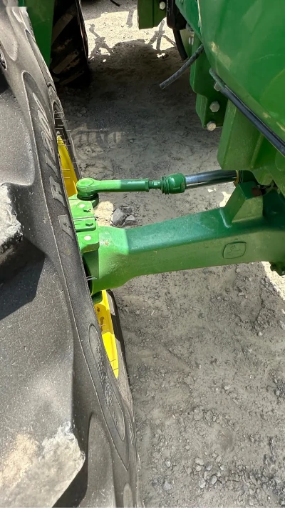 Трактор John deer 1504 — миниатюра 3
