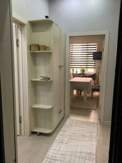 2-комн. квартира, 5 этаж, 45м², славянский — миниатюра 1