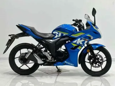 Мотоцикл Suzuki — миниатюра 3
