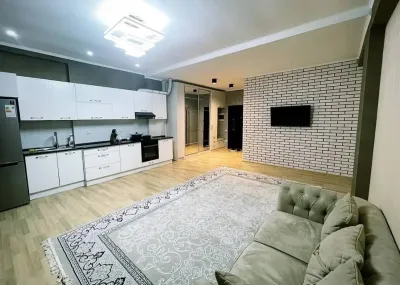 1-комн. квартира, 8 этаж, 60 м², Шохмансур — миниатюра 4