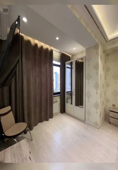 3-комн. квартира, 8 этаж, 120м², сомони — миниатюра 1