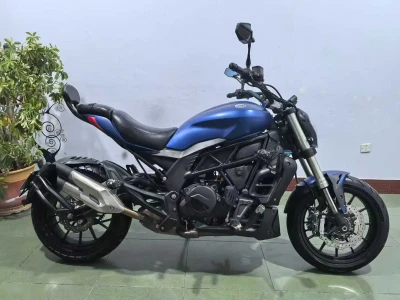 Мотоцикл Ducati — миниатюра 1