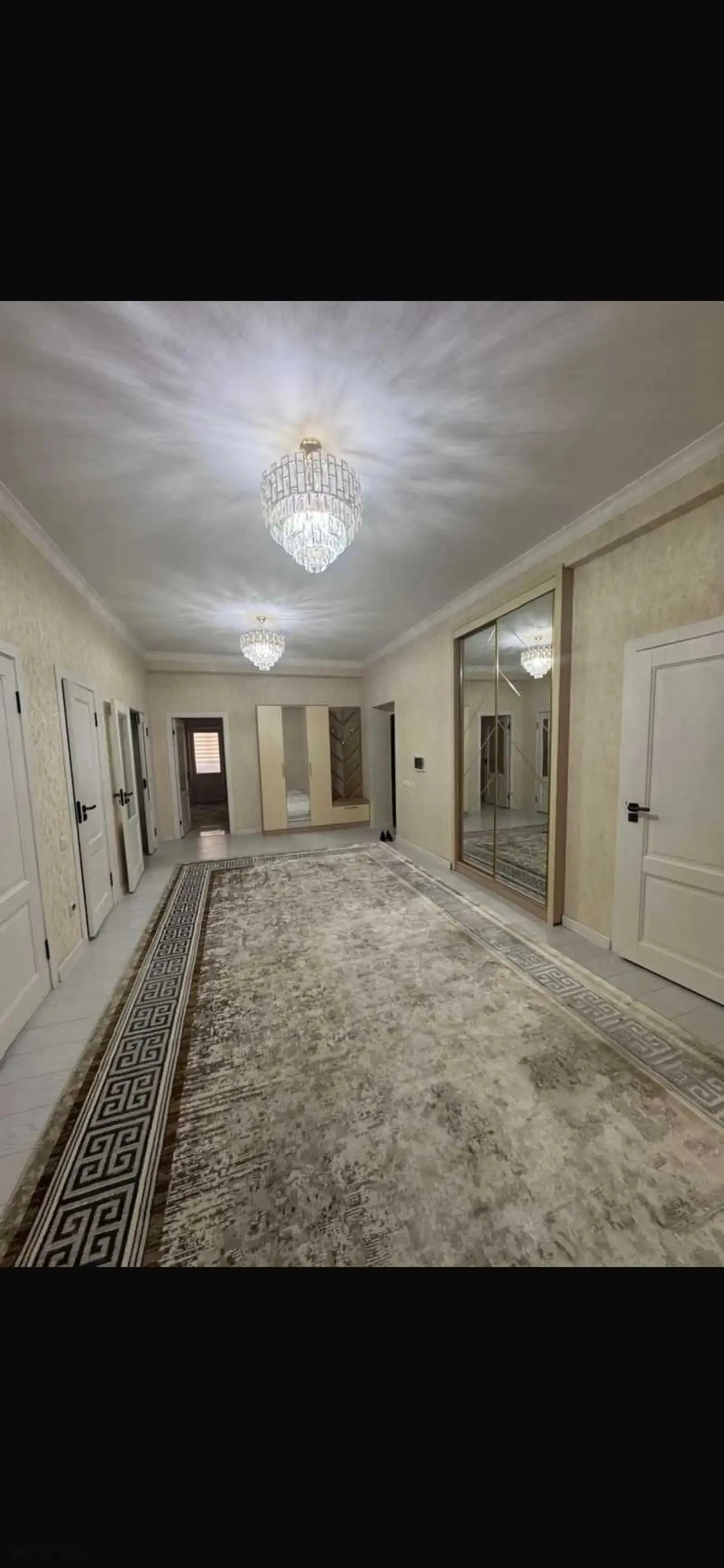 4-комн. квартира, 3 этаж, 190м², Сомони