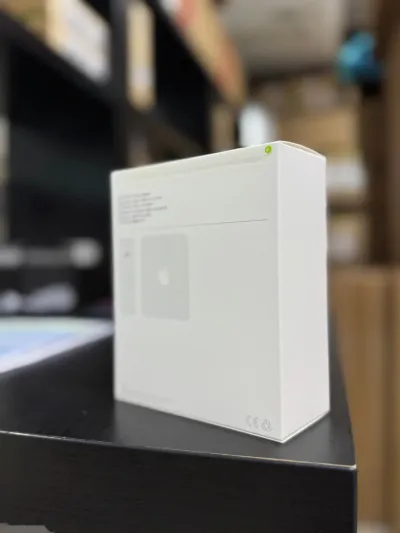 Внешний аккумулятор Apple 140W USB-C Power Adapter — миниатюра 2