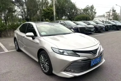 Toyota Camry, 2018