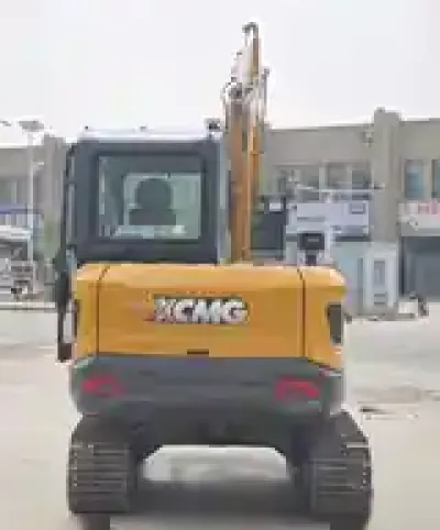 Экскаватор XCMG