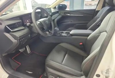 Toyota Camry, 2026