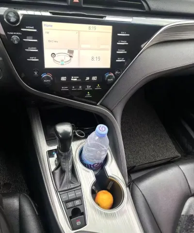 Toyota Camry, 2018