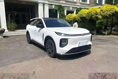 Changan Nevo Q07, 2025
