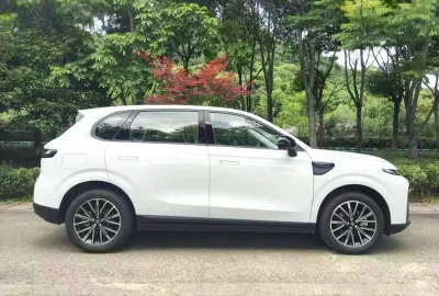Leapmotor B10, 2025
