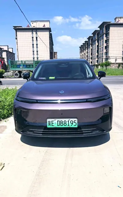 Leapmotor B10, 2025