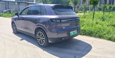 Leapmotor B10, 2025